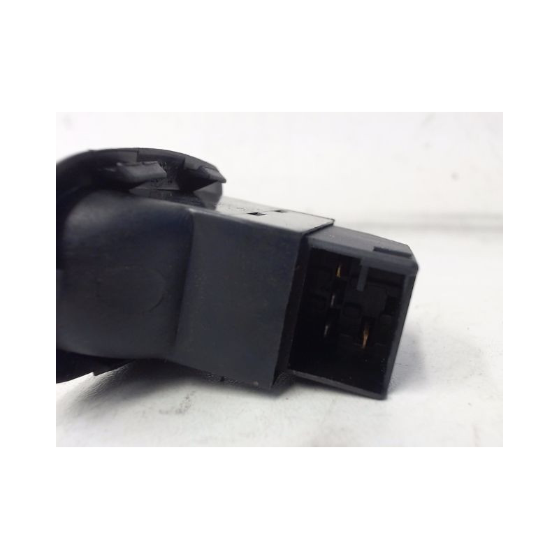 COMMANDE LEVE-GLACE PORTE ARD SEAT LEON