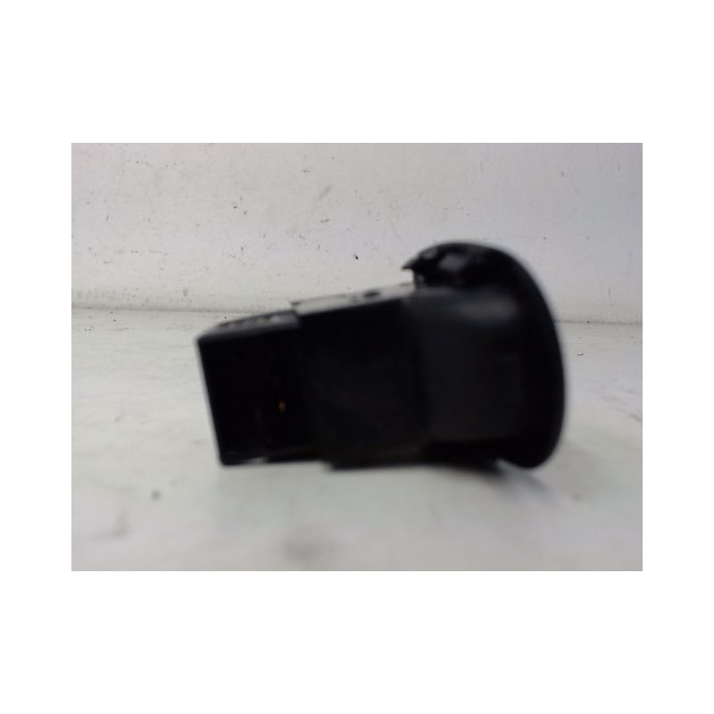 COMMANDE LEVE-GLACE PORTE ARG SEAT LEON