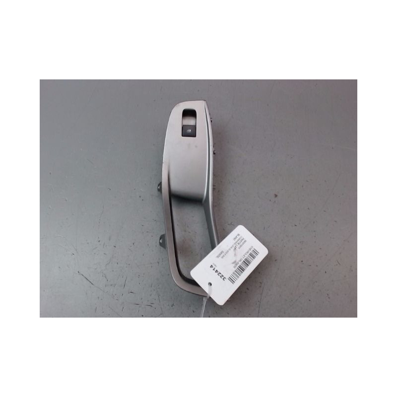COMMANDE LEVE-GLACE PORTE AVD CHEVROLET ORLANDO