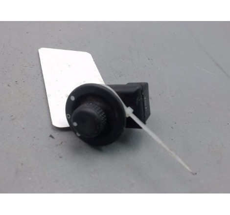 COMMANDE RETROVISSEUR EXT ELECTRIQUE