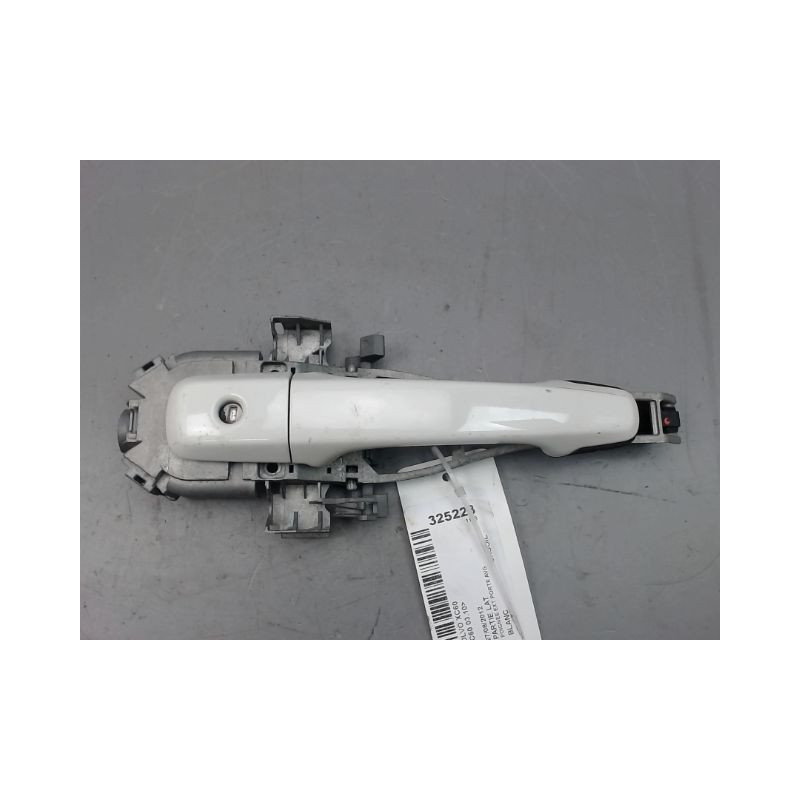 POIGNEE EXTERIEURE PORTE AVANT GAUCHE VOLVO XC60 10-