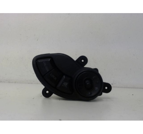 COMMANDE RETROVISSEUR EXT ELECTRIQUE