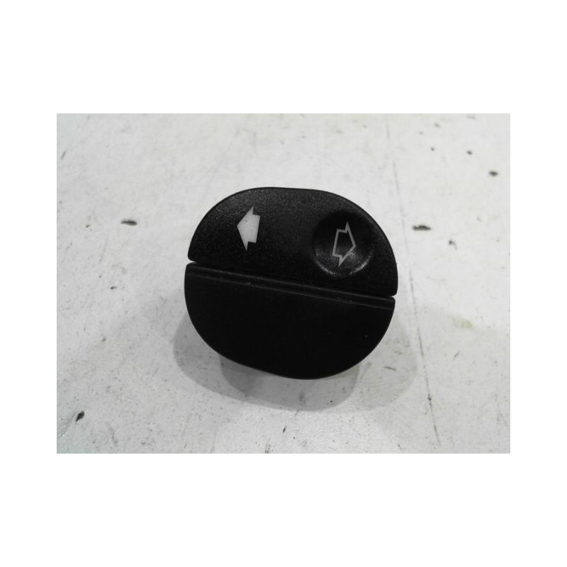 COMMANDE LEVE-GLACE PORTE AVD FORD FIESTA