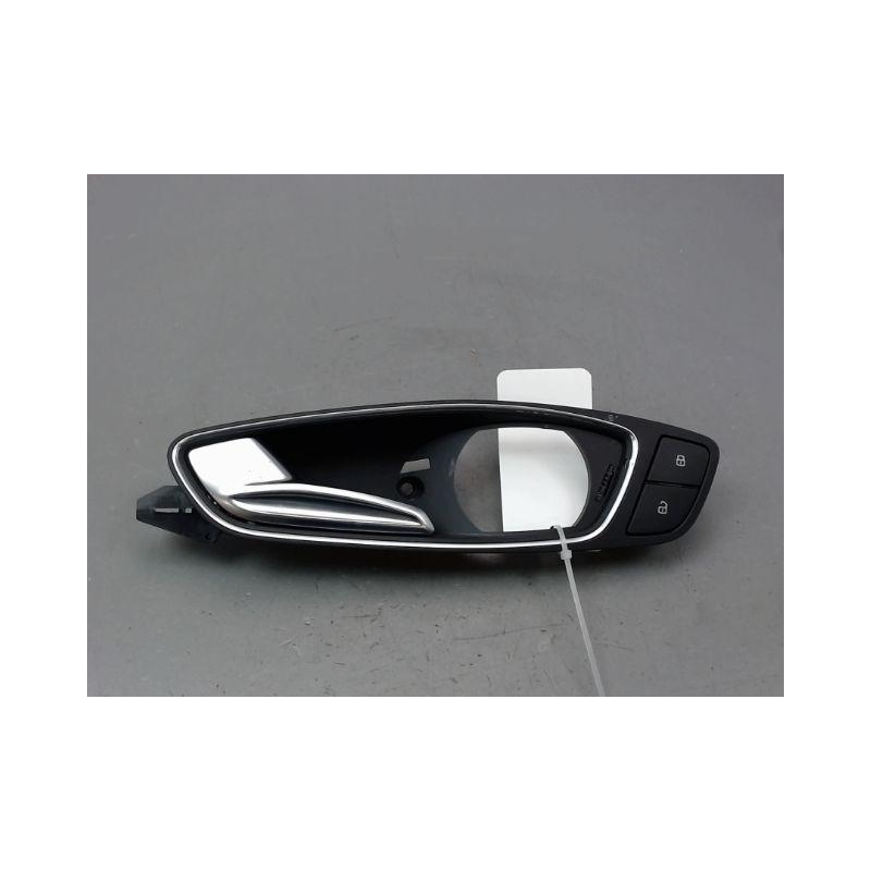 POIGNEE INTERIEURE PORTE AVANT GAUCHE AUDI A1 Phase 1 (8X) 2010-2015