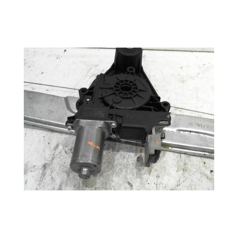 MECANISME+MOTEUR LEVE-GLACE AVANT GAUCHE DACIA SANDERO