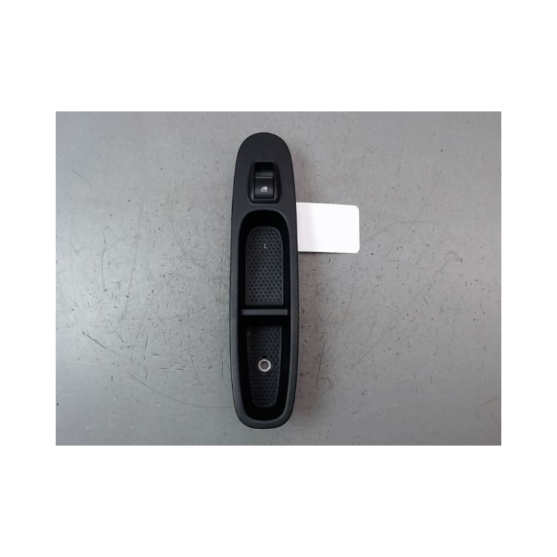 COMMANDE LEVE-GLACE PORTE AVD FIAT GRANDE PUNTO III 2005-2013