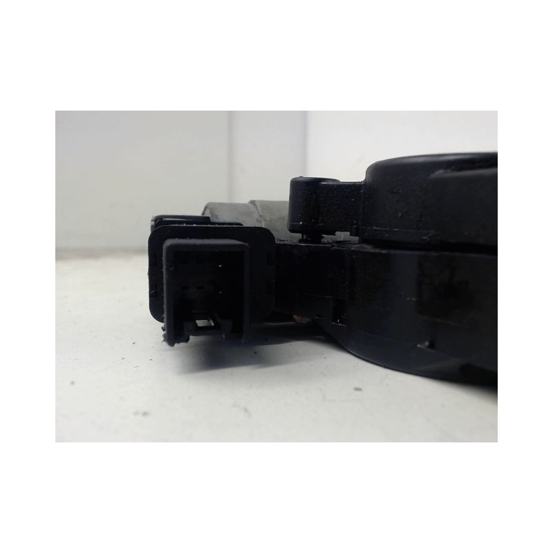 MECANISME+MOTEUR LEVE-GLACE AVANT DROIT MAZDA 6