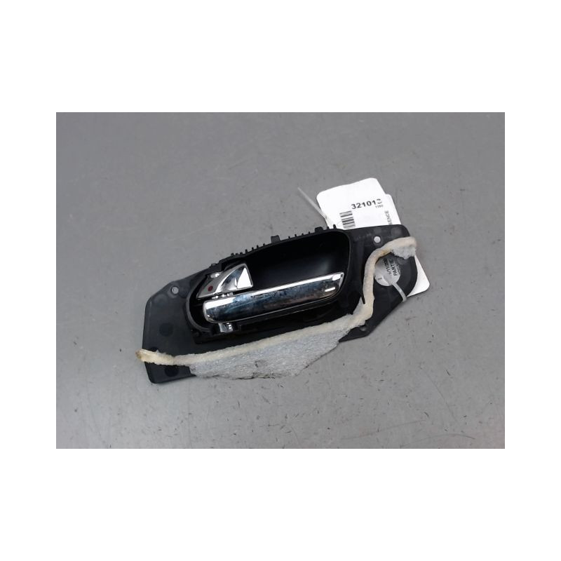 POIGNEE INTERIEURE PORTE AVANT GAUCHE PEUGEOT 607 BERL. Phase 2 2004-2010