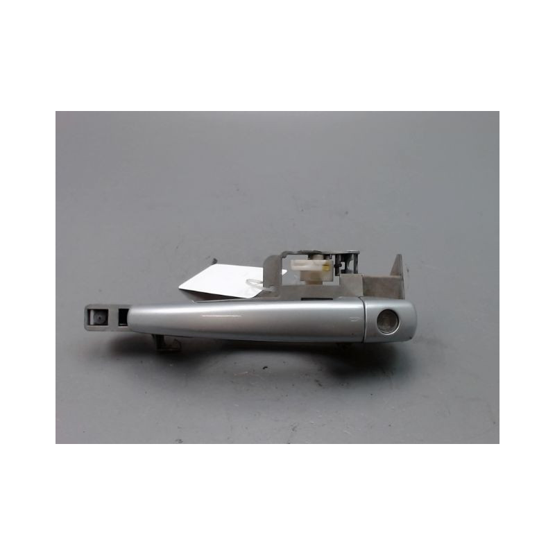 POIGNEE EXTERIEURE PORTE AVANT GAUCHE PEUGEOT 407 BERL. Phase 1 2004-2008