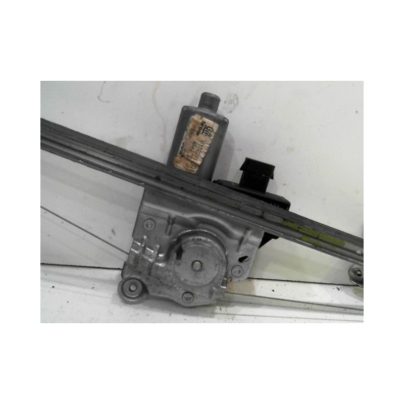MECANISME+MOTEUR LEVE-GLACE ARRIERE GAUCHE OPEL ZAFIRA