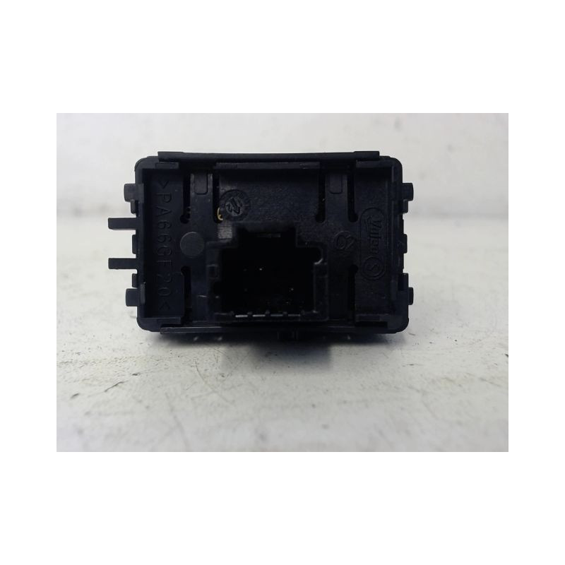 COMMANDE LEVE-GLACE PORTE AVD RENAULT MEGANE