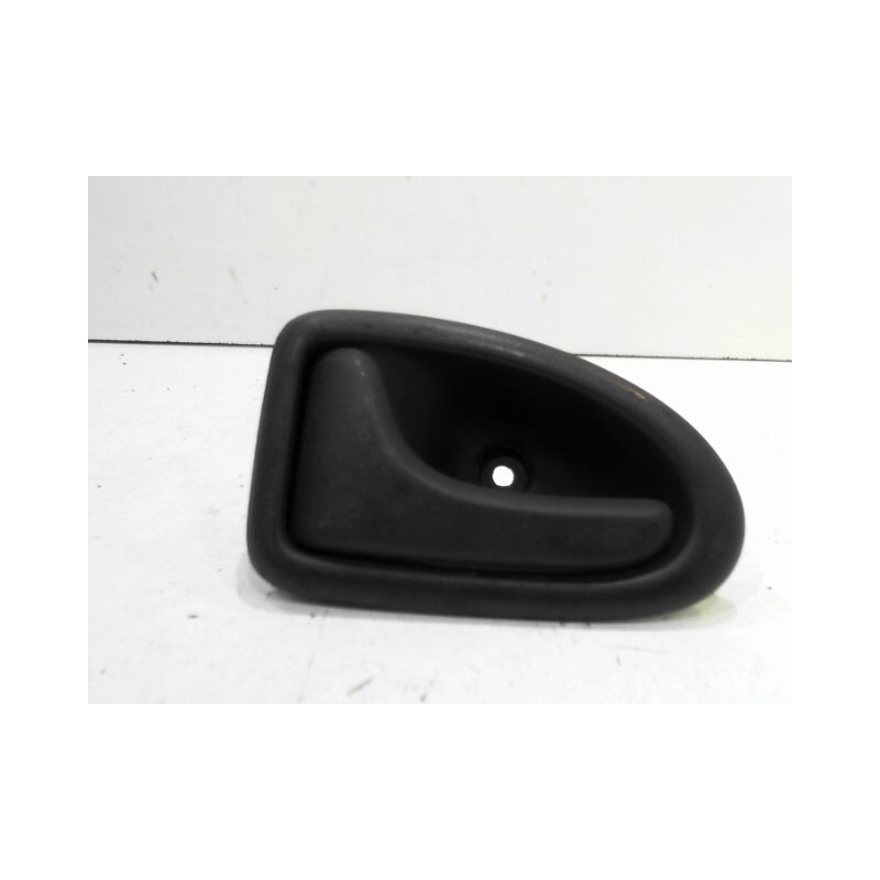 POIGNEE INTERIEURE PORTE AVANT GAUCHE RENAULT TRAFIC