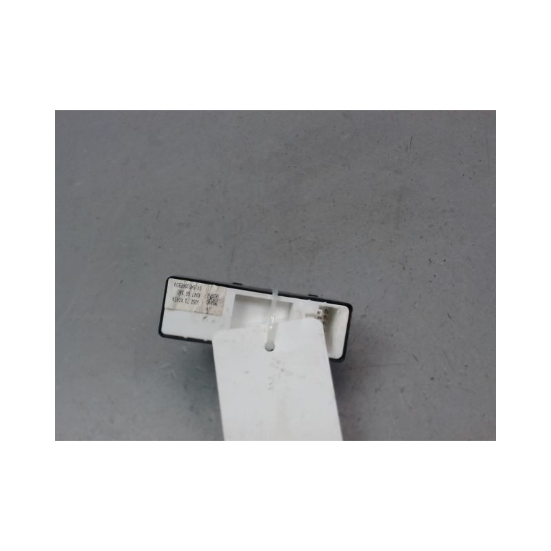 COMMANDE LEVE-GLACE PORTE ARG MAZDA CX-5