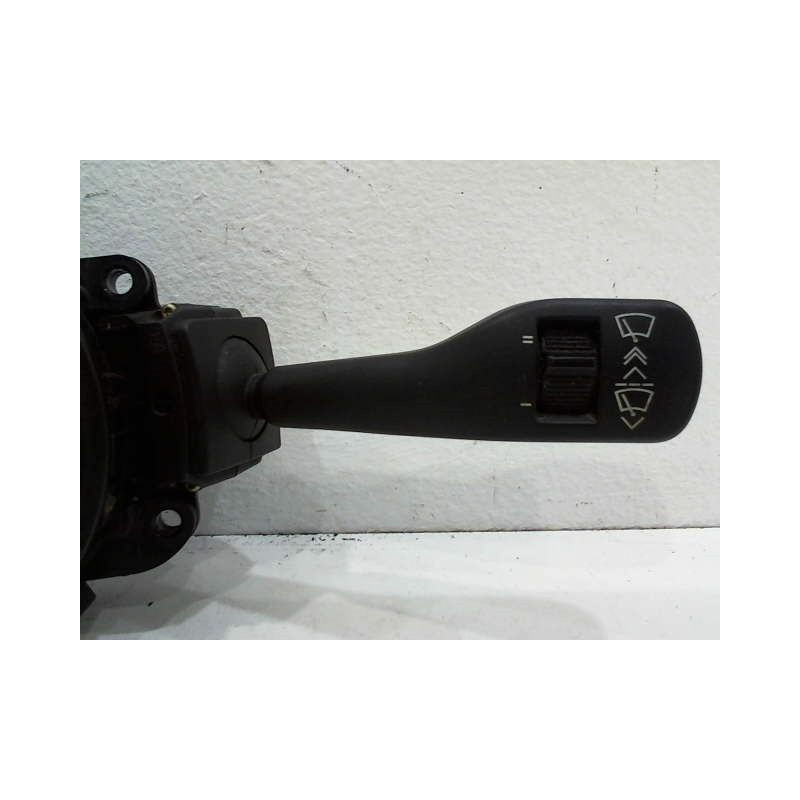 BLOC COMMODOS B.M.W. SERIE 3