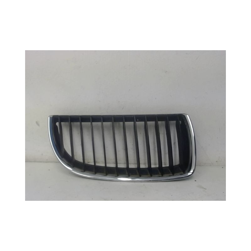 GRILLE CALANDRE DROIT B.M.W. SERIE 3