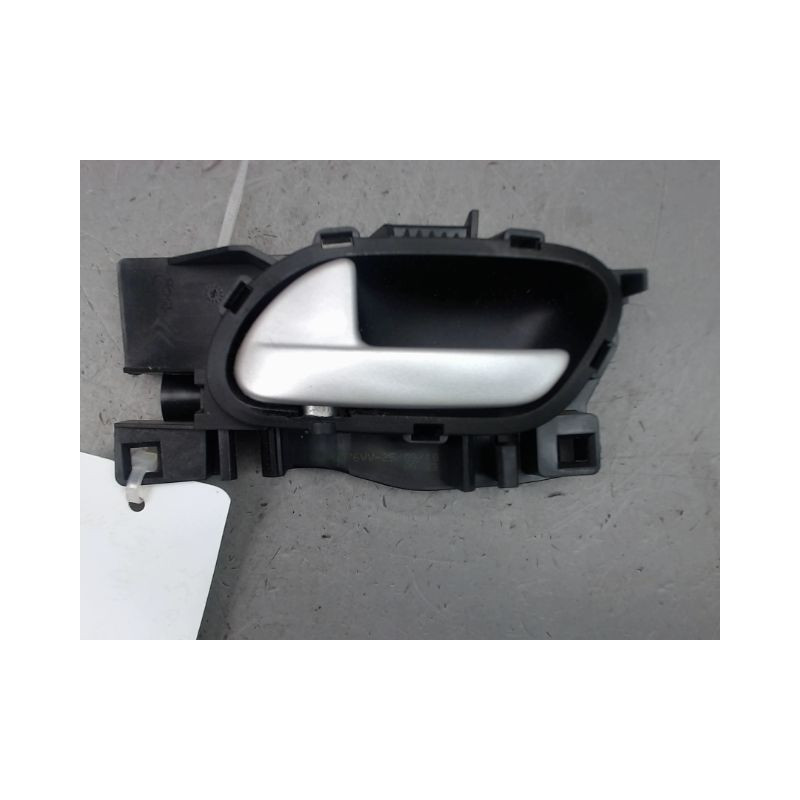 POIGNEE INTERIEURE PORTE AVANT GAUCHE CITROEN BERLINGO BREAK II Phase 1 (B9) 2008-2012