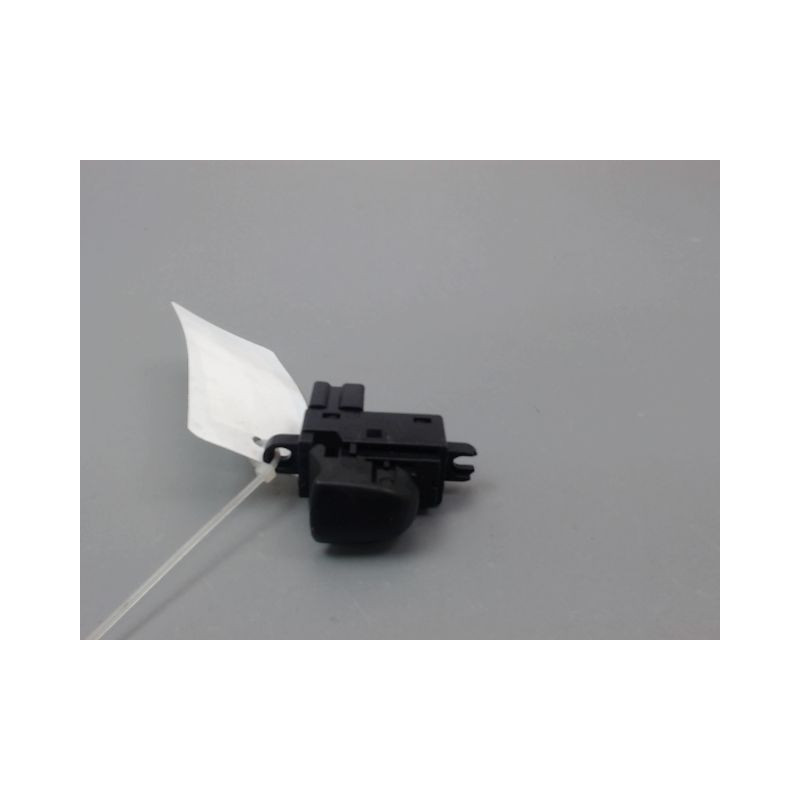 COMMANDE LEVE-GLACE PORTE AVD NISSAN JUKE Phase 1 2010-...