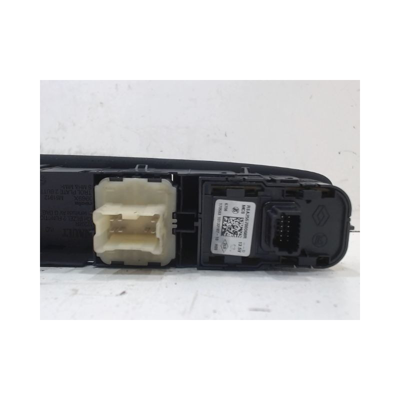 COMMANDE LEVE-GLACE PORTE AVG RENAULT CLIO