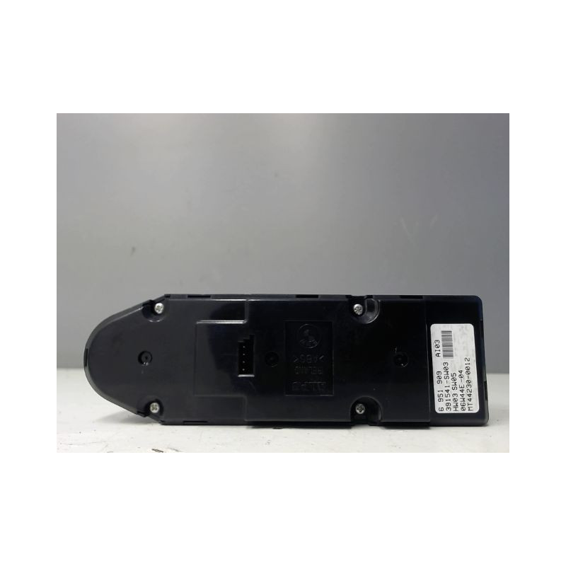 COMMANDE LEVE-GLACE PORTE AVG B.M.W. SERIE 5