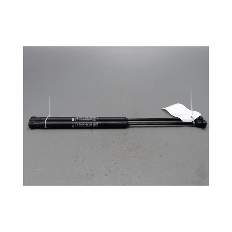 VERIN GAUCHE HAYON FIAT PUNTO II Phase 1 1999-2003