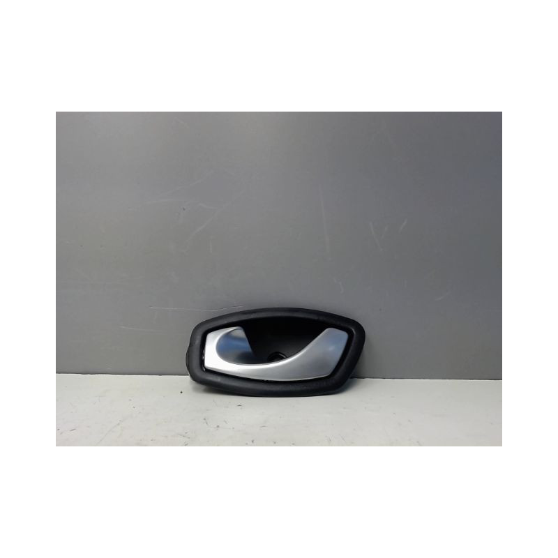 POIGNEE INTERIEURE PORTE ARRIERE GAUCHE RENAULT LAGUNA