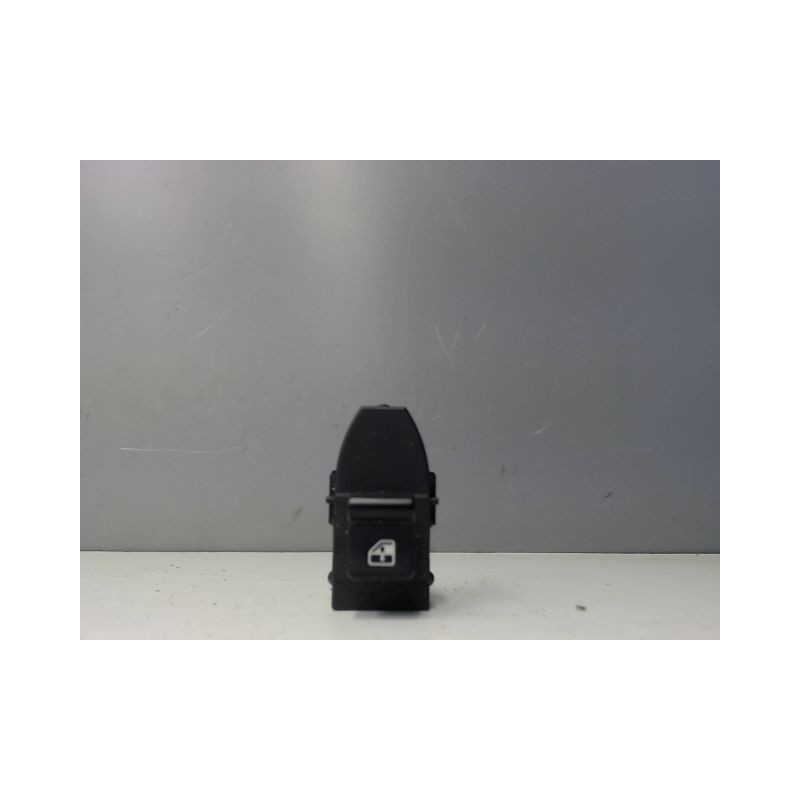 COMMANDE LEVE-GLACE PORTE ARD ALFA ROMEO GIULIETTA