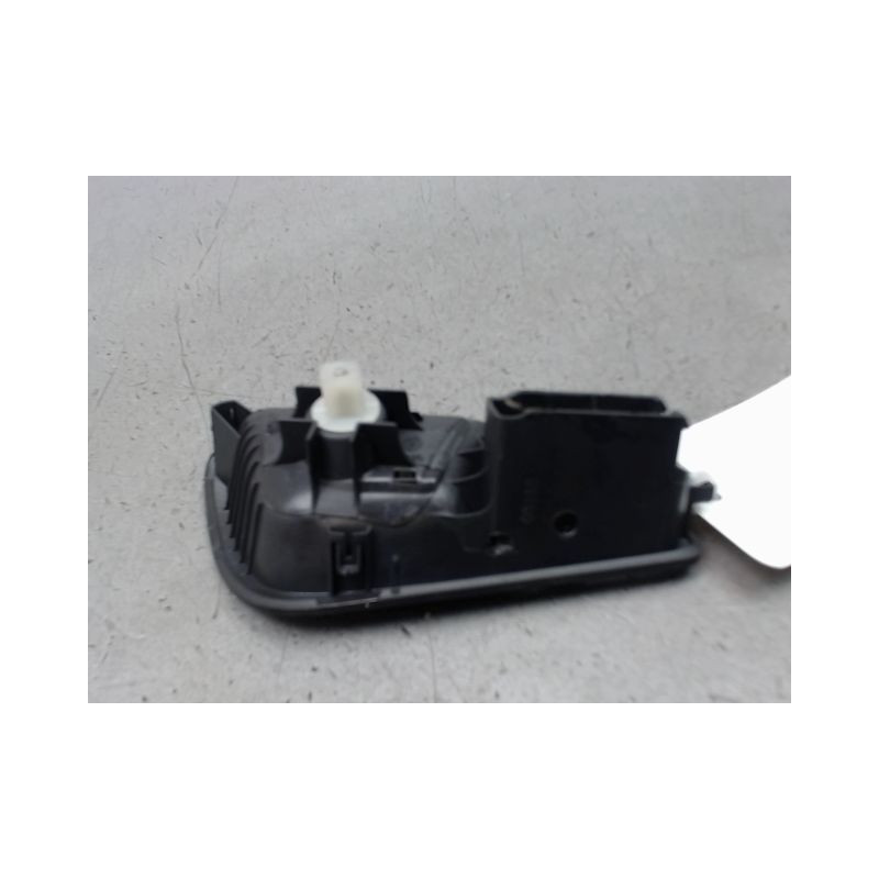 POIGNEE INTERIEURE PORTE ARRIERE GAUCHE FORD C-MAX