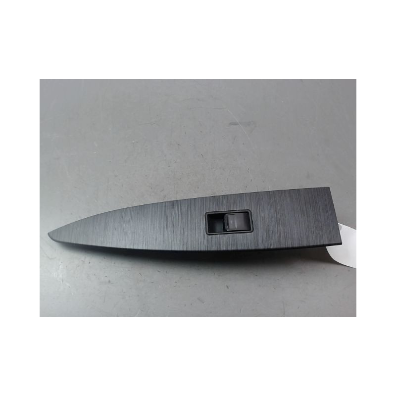 COMMANDE LEVE-GLACE PORTE AVD TOYOTA AVENSIS BREAK 2006-