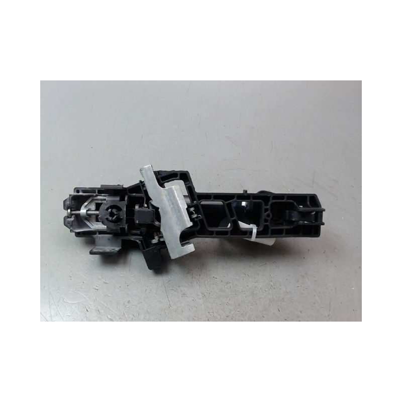 POIGNEE EXTERIEURE PORTE ARRIERE DROIT FORD FIESTA VI Phase 1 2008-2012