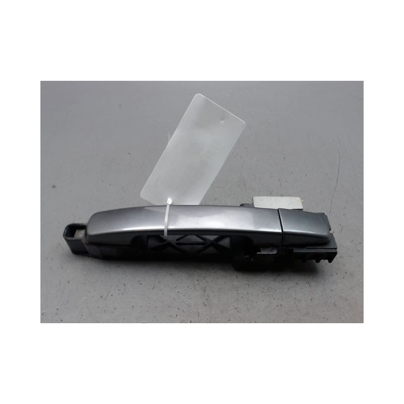 POIGNEE EXTERIEURE PORTE ARRIERE GAUCHE NISSAN QHASQAI 2007-