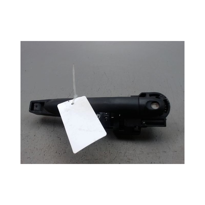 POIGNEE EXTERIEURE PORTE AVANT GAUCHE RENAULT KANGOO BREAK II Phase 1 2008-2013