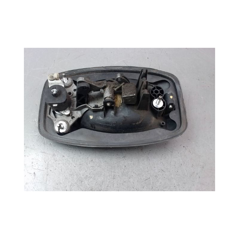 POIGNEE EXTERIEURE PORTE AVANT GAUCHE FIAT DUCATO 11 M1A TOLE 2002-
