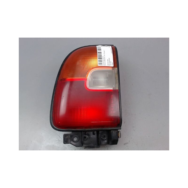 FEU ARRIERE GAUCHE  TOYOTA RAV4 BREAK I Phase 1 1994-1997