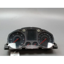 BLOC COMPTEURS VOLKSWAGEN PASSAT BERL. V 2005-2010