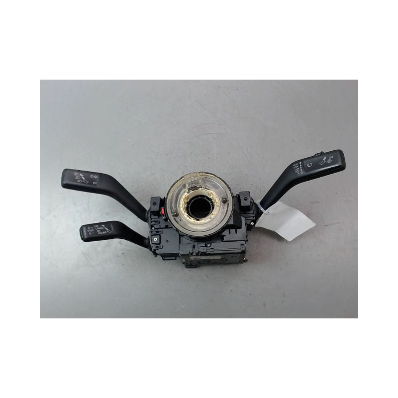 BLOC COMMODOS VOLKSWAGEN PASSAT BERL. V 2005-2010