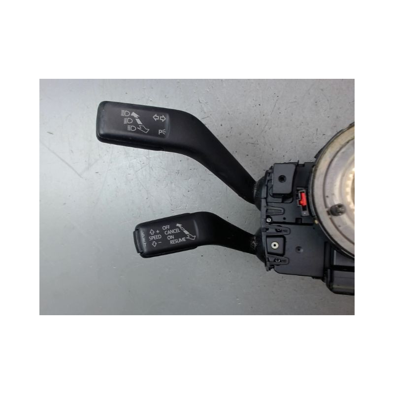 BLOC COMMODOS VOLKSWAGEN PASSAT BERL. V 2005-2010