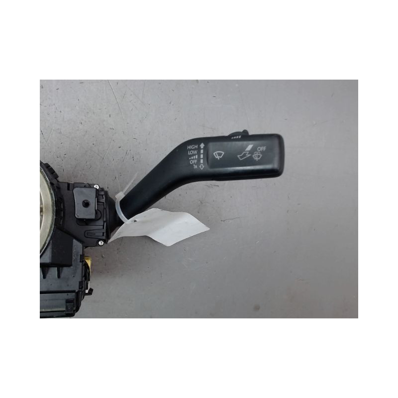 BLOC COMMODOS VOLKSWAGEN PASSAT BERL. V 2005-2010