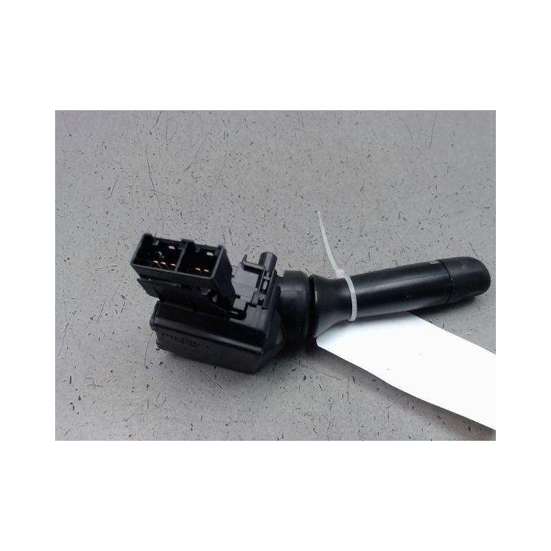 COMMANDE ESSUIE GLACE TOYOTA YARIS II Phase 1 2005-2009