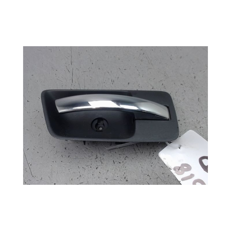 POIGNEE INTERIEURE PORTE AVANT DROIT CHRYSLER 300 C