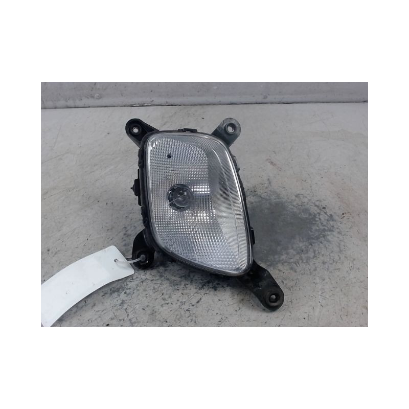 PHARE ANTIBROUILLARD AVANT DROIT KIA PICANTO