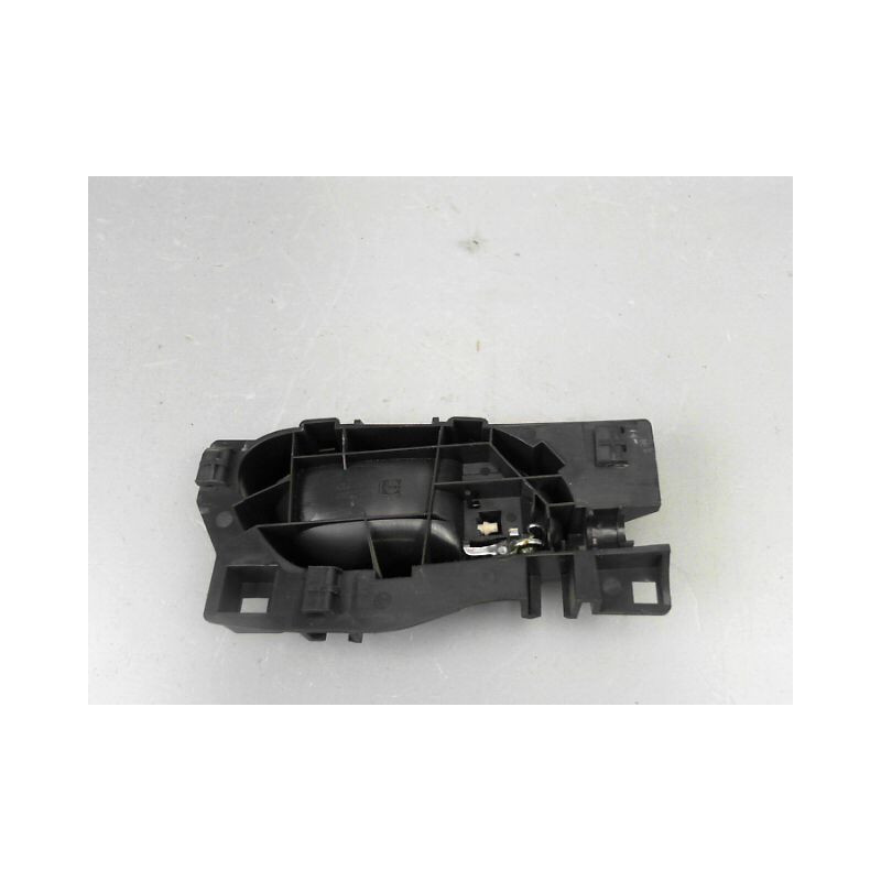 POIGNEE INTERIEURE PORTE AVANT GAUCHE PEUGEOT 207