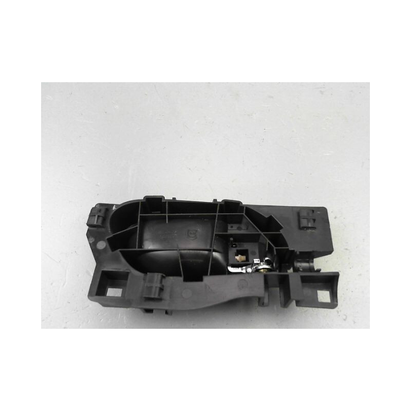 POIGNEE INTERIEURE PORTE AVANT GAUCHE PEUGEOT 207 2006-2013