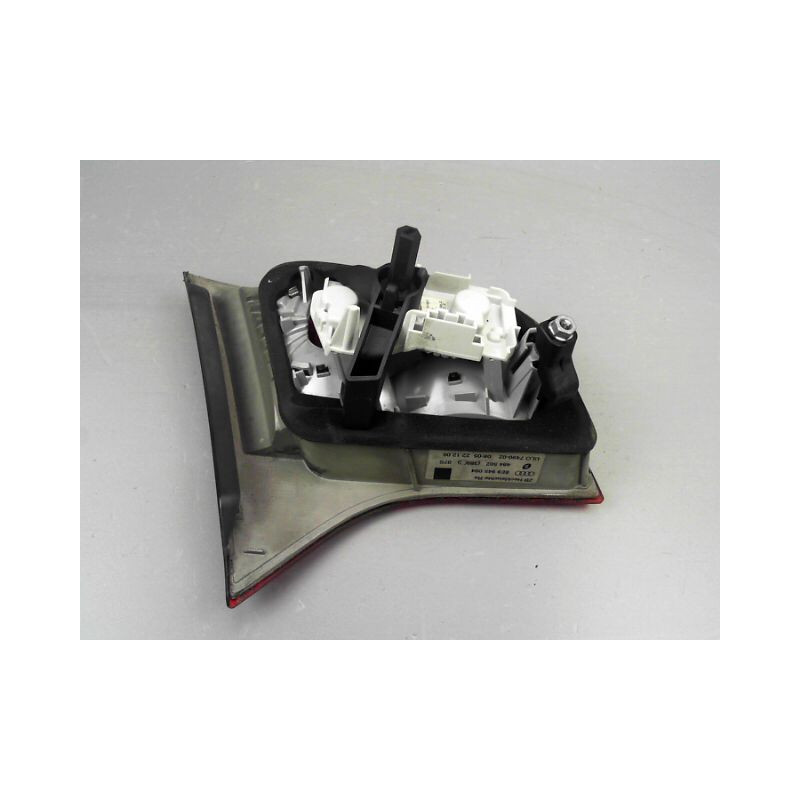FEU ARRIERE INTERIEUR DROIT AUDI A4 AVANT II Phase 2 2004-2008
