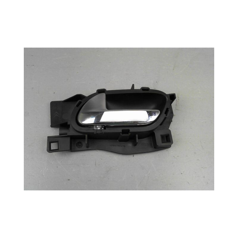 POIGNEE INTERIEURE PORTE AVANT GAUCHE PEUGEOT 407 BERL. Phase 1 2004-2008