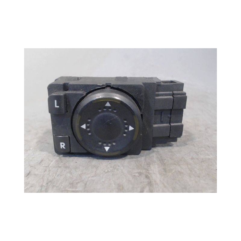 COMMANDE RETROVISSEUR EXTERIEUR ELECTRIQUE VOLKSWAGEN GOLF IV 98-2004