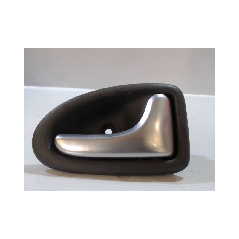 POIGNEE INTERIEURE PORTE AVANT DROIT RENAULT SCENIC I PH2 99-03
