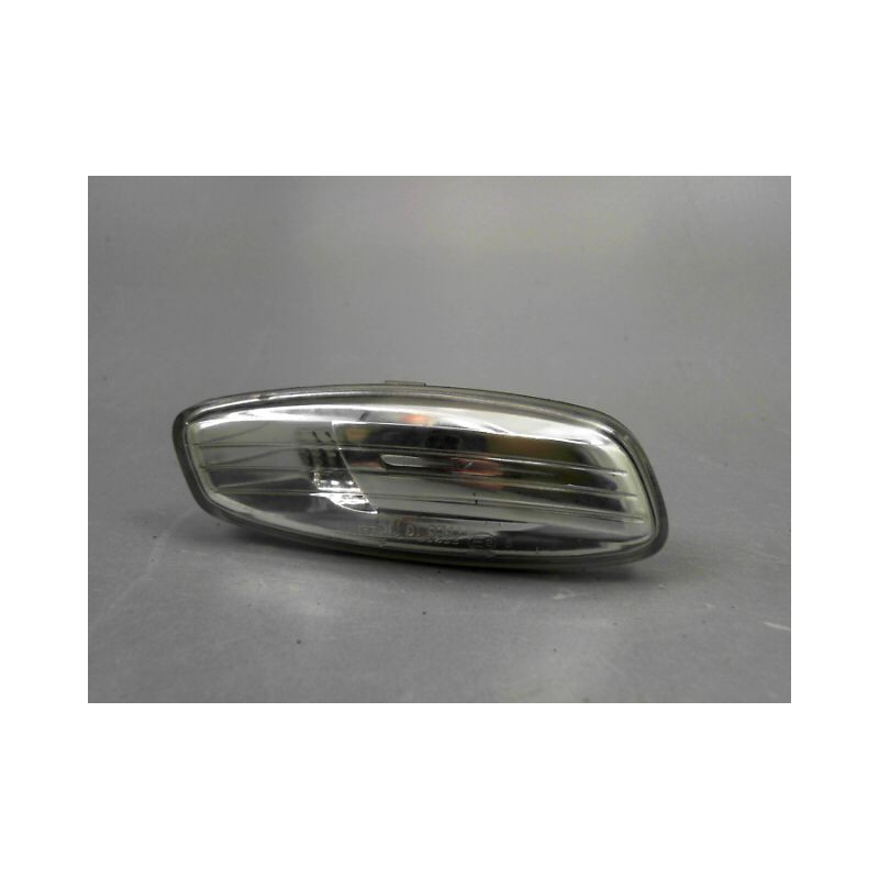 REPETITEUR AILE DROIT PEUGEOT 308 I Phase 1 2007-2011