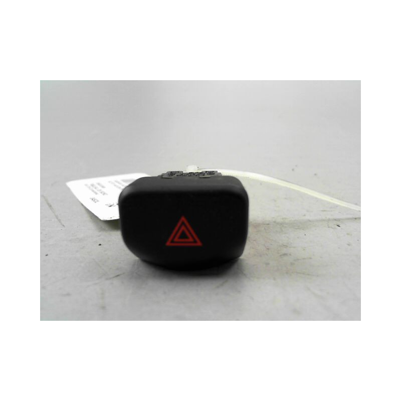 BOUTON DE WARNING NISSAN NOTE I Phase 1 2006-2009