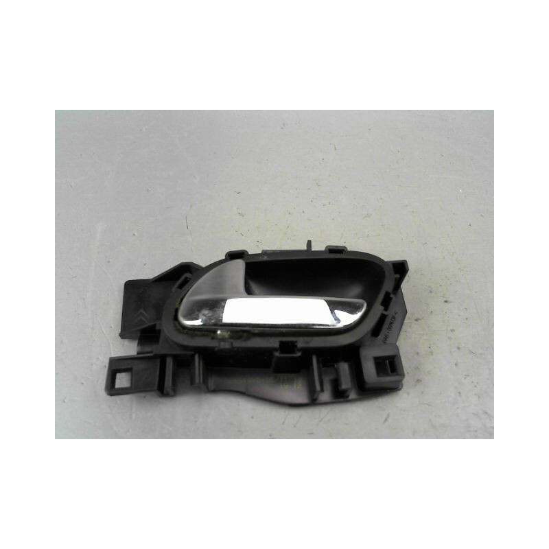 POIGNEE INTERIEURE PORTE AVANT GAUCHE PEUGEOT 207 2009-