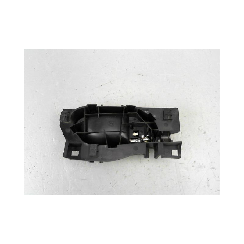 POIGNEE INTERIEURE PORTE ARRIERE GAUCHE PEUGEOT 207 2009-